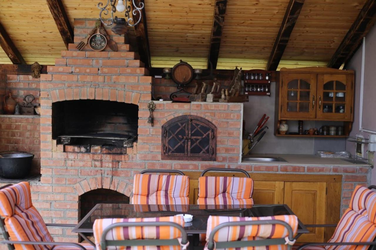 Casa Darius Villa Novaci-Străini Kültér fotó