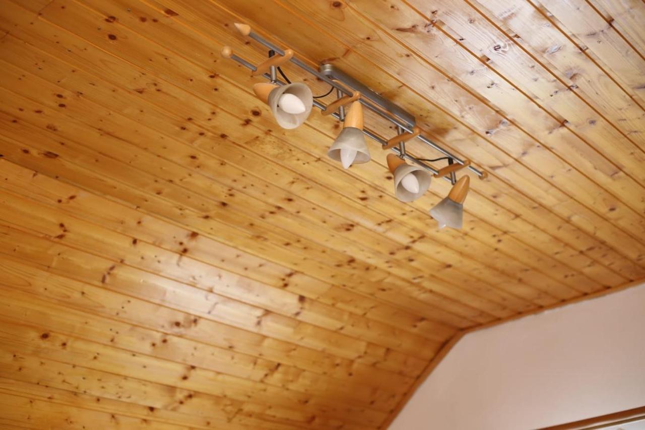 Casa Darius Villa Novaci-Străini Kültér fotó