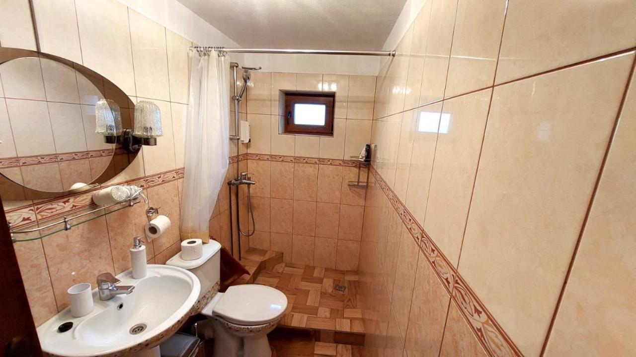 Casa Darius Villa Novaci-Străini Kültér fotó
