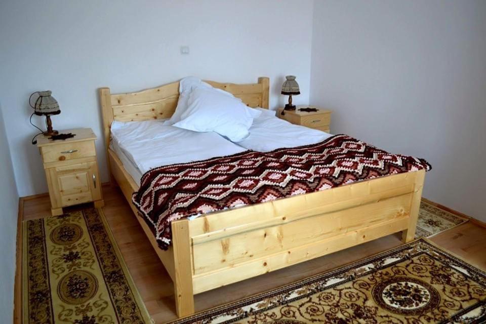 Casa Darius Villa Novaci-Străini Kültér fotó